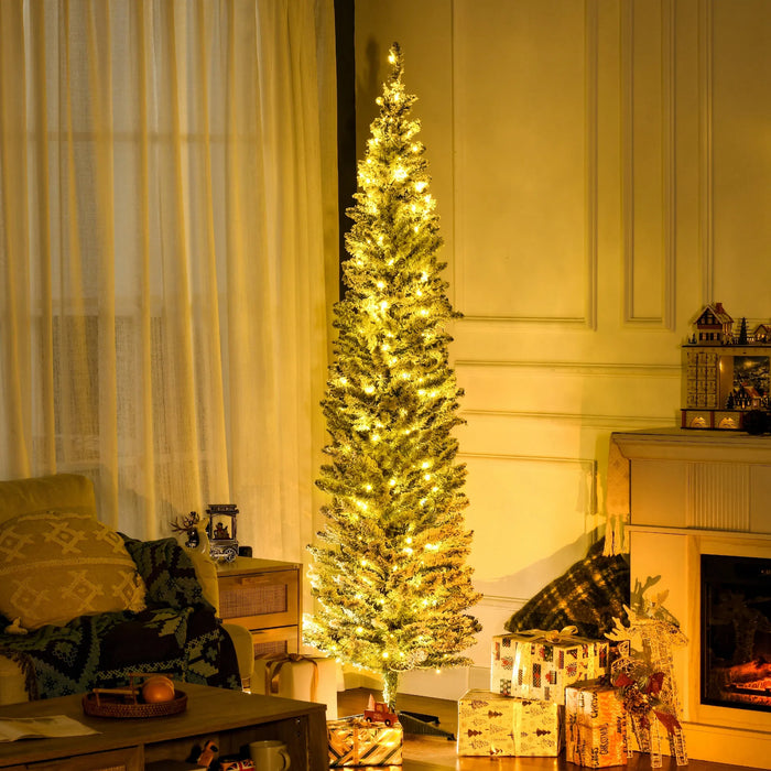 Warmtewereld Groene smalle kerstboom 210 cm met 210 warmwitte leds