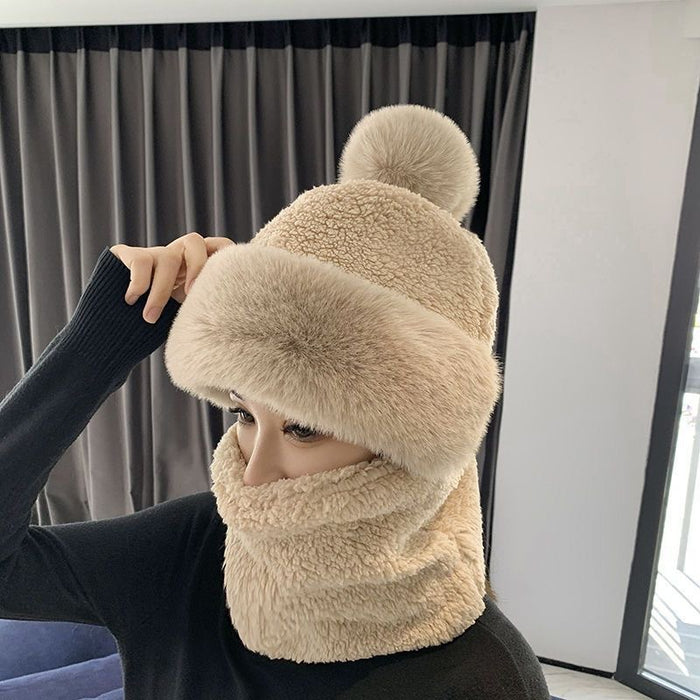 Warmtewereld Pluche capuchonmuts met nekwarmer en pompon