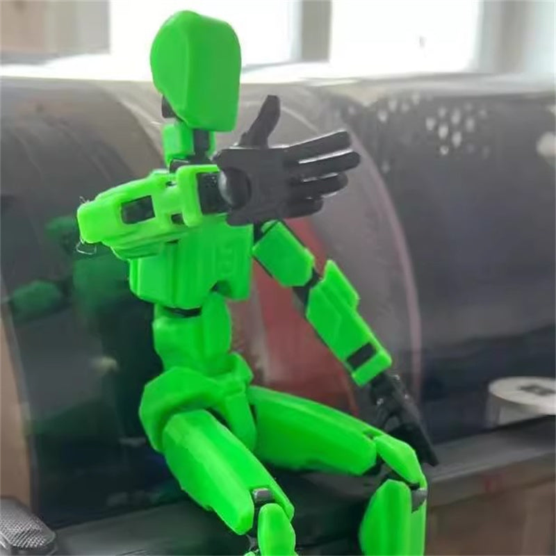Oranje 3D-geprinte robotfiguur in actiehouding