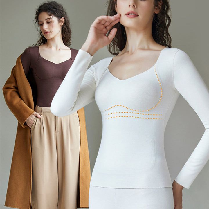 Vrouw in thermoshirt met V-hals