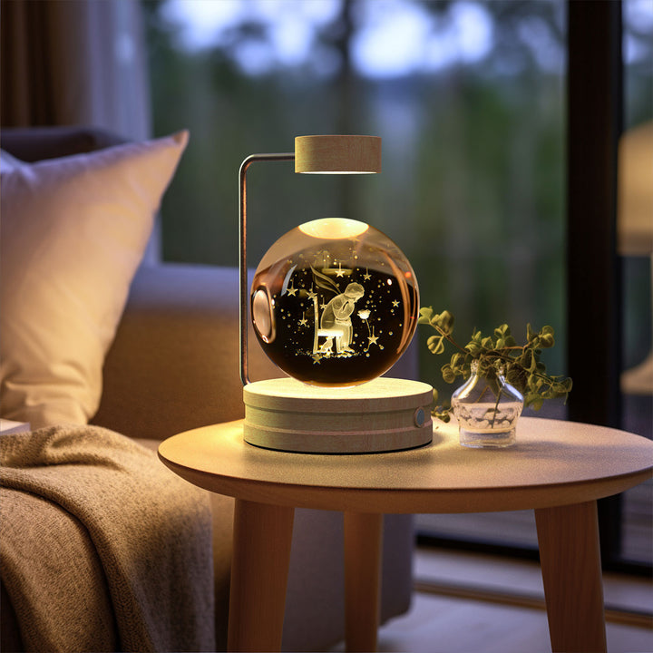Kristallen bol met 3D gravure op houten voet