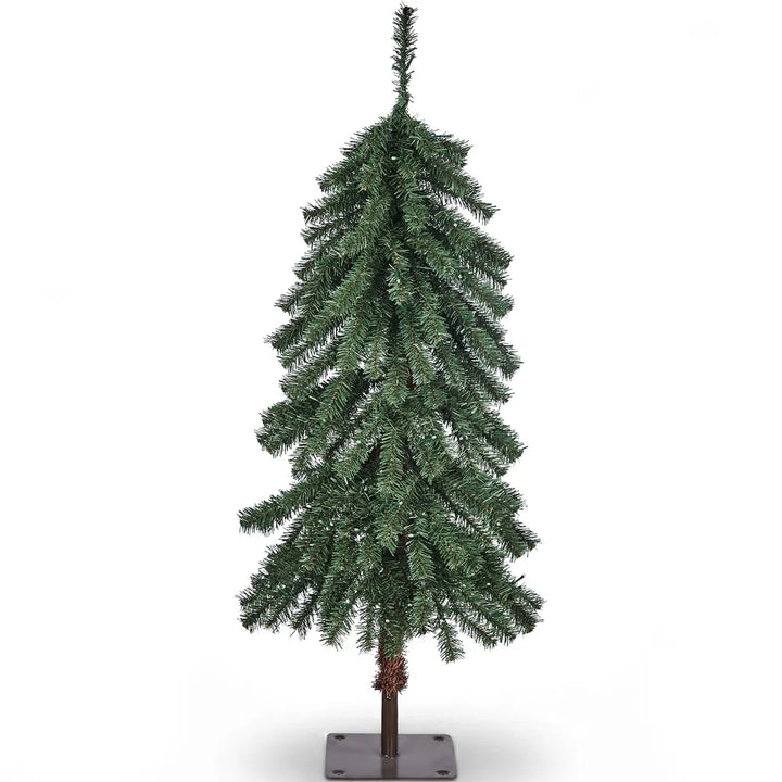 Kleine kunstkerstboom met warmwitte lampjes