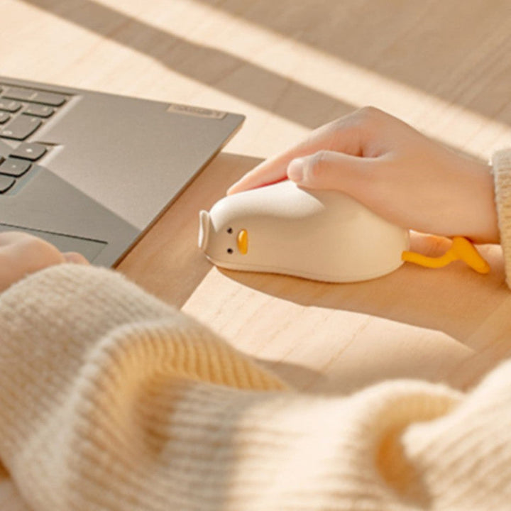 Warmtewereld™ Mini handwarmer met 4000 mAh powerbank en telefoonstandaard