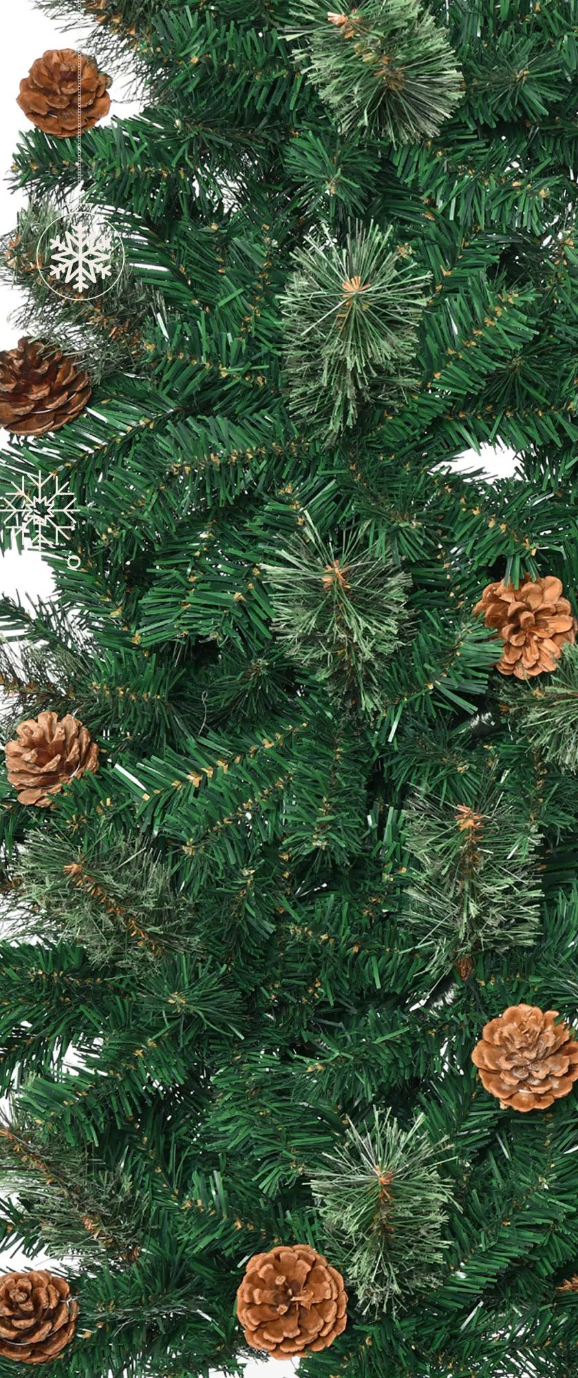 Slanke kerstboom met dennenappels