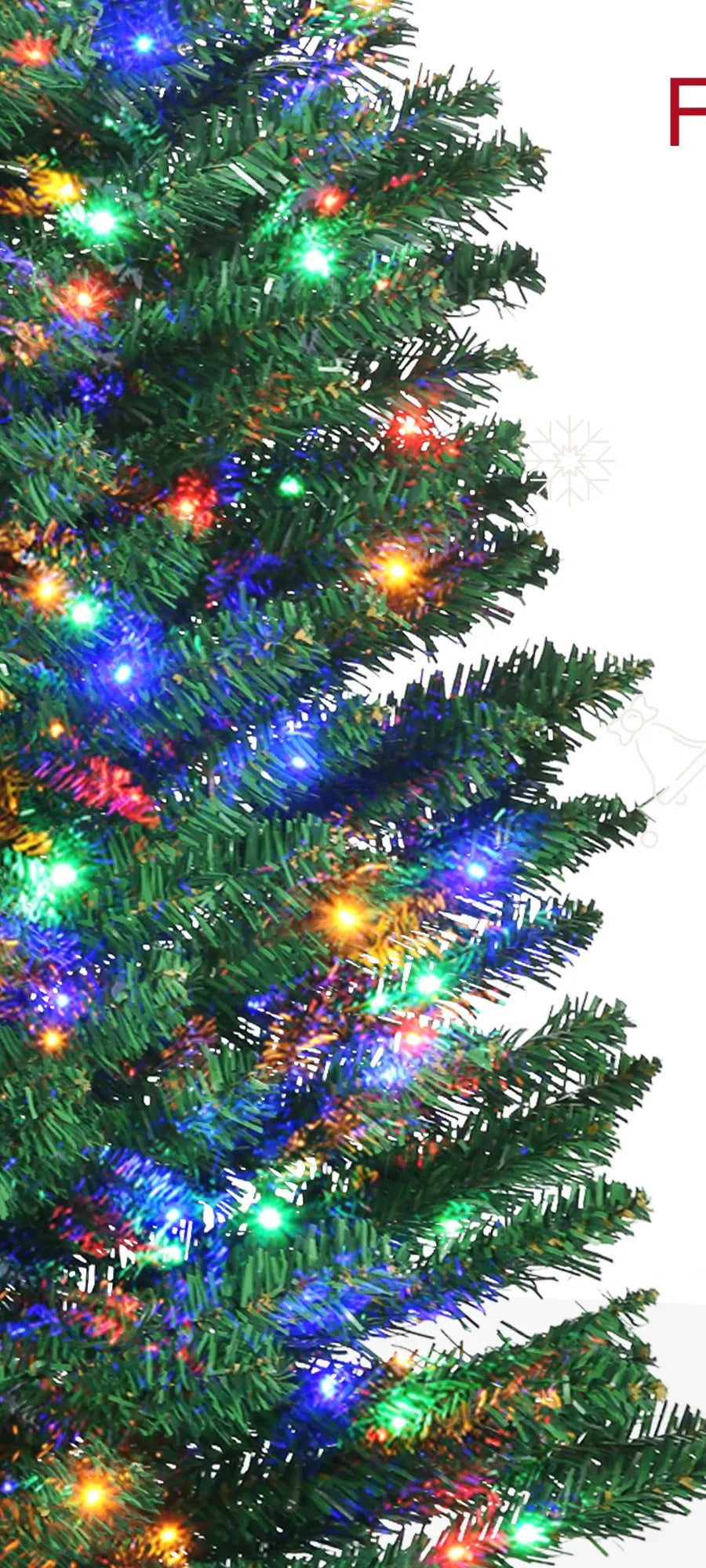 Groene smalle kerstboom met gekleurde lichtjes