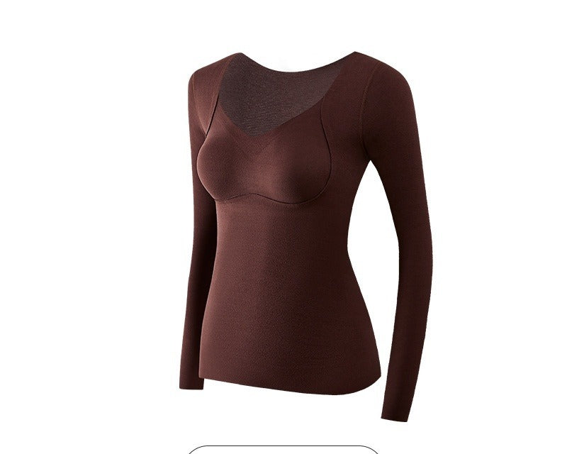 Vrouw in thermoshirt met V-hals