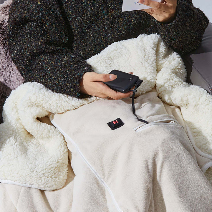 Warmtewereld™ Verwarmde knuffeldeken voor vrouwen met capuchon
