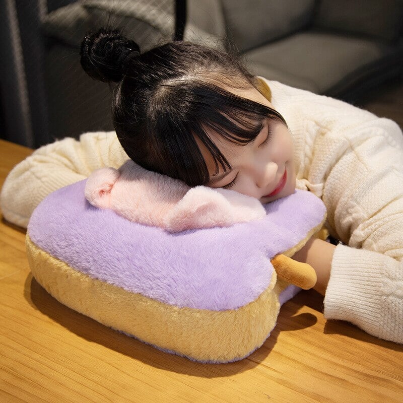 Warmtewereld™ Zachte pluche handwarmer als toast met schattig dier