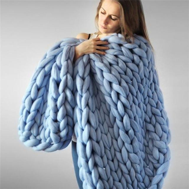 Warmtewereld™ Handgemaakte grofgebreide plaid – zacht en warm voor de bank