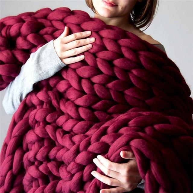 Warmtewereld™ Handgemaakte grofgebreide plaid – zacht en warm voor de bank
